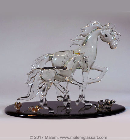 Sculpture cheval jument et poulain